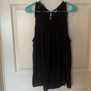 Sexy strappy chiffon tank from Torrid 🔥